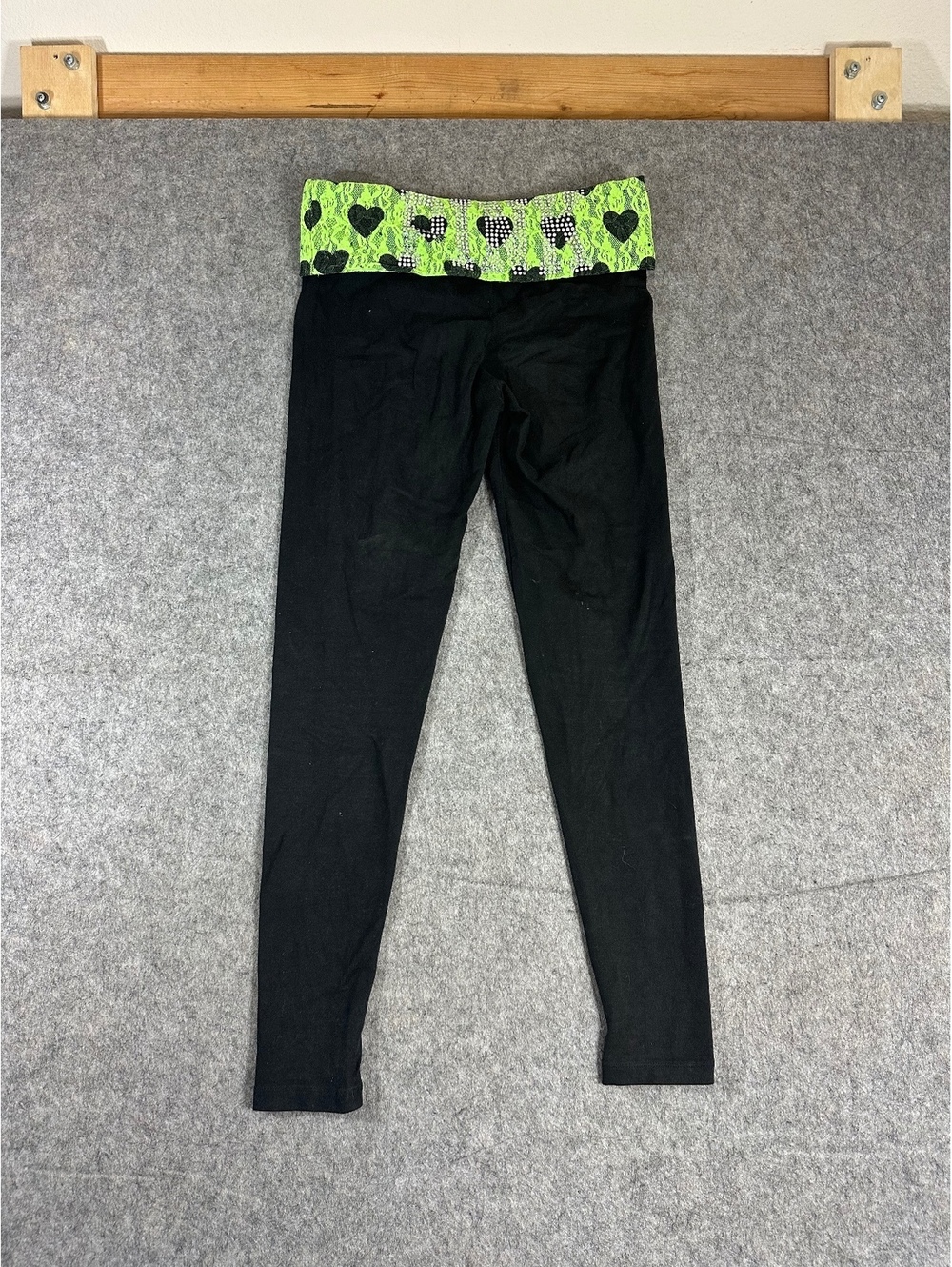 Victoria's Secret PINK Y2K Heart Rhinestone Black/Green Leggings Women S